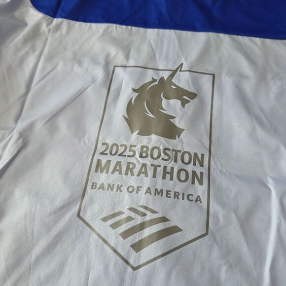 Adidas Boston Marathon 2025 Celebration Jacket Womem's Large Running Top JN3002 - Picture 10 of 13